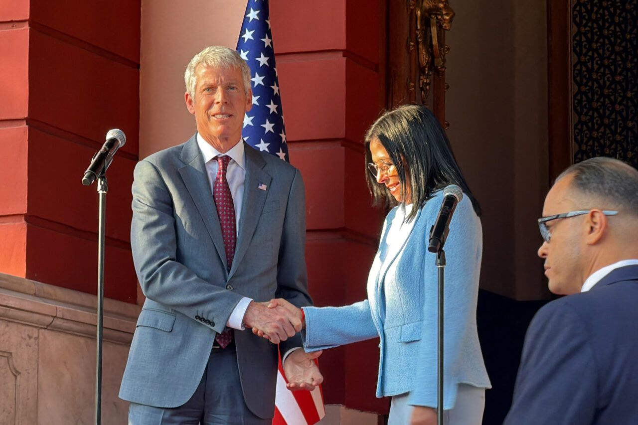 SUA redeschid relația cu Venezuela. Decizia care schimbă totul în jocul petrolului. Ce se întâmplă cu sancțiunile după căderea lui Maduro