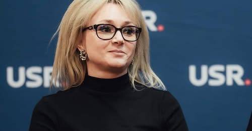 Șoferită de TIR, pusă prefect la Neamț de USR. Cine este Maria Apostol, care a obținut doar 8% din voturile nemțenilor la alegerile locale din 2024