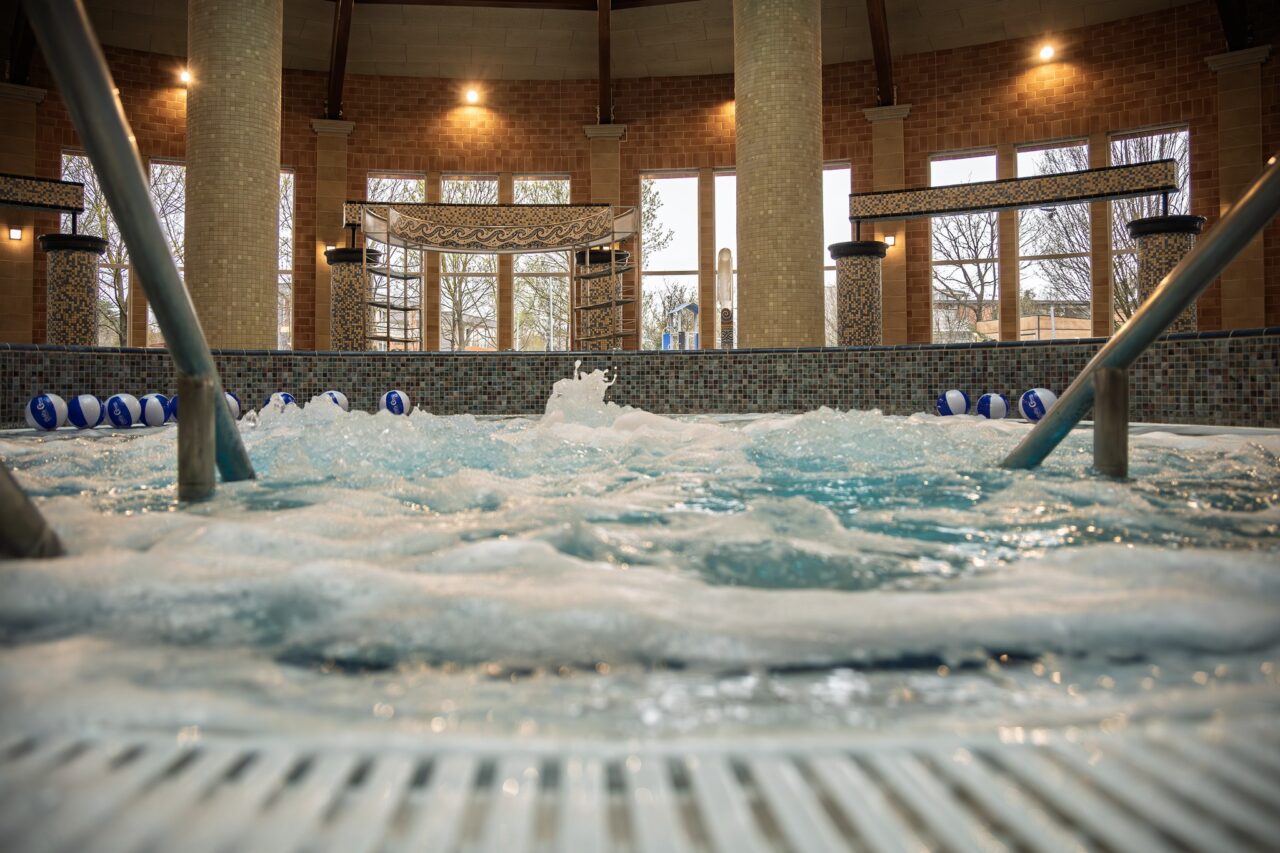 Tot mai mulți clujeni aleg să petreacă Paștele în Ungaria. Cât costă un sejur în stațiunile cu băi termale