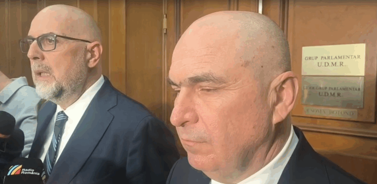 Guvernul e la cote de avarie. Premierul Bolojan încearcă să-l facă să funcţioneze şi cu sprijinul UDMR. Cu cine îi vor înlocui pe miniştrii PSD