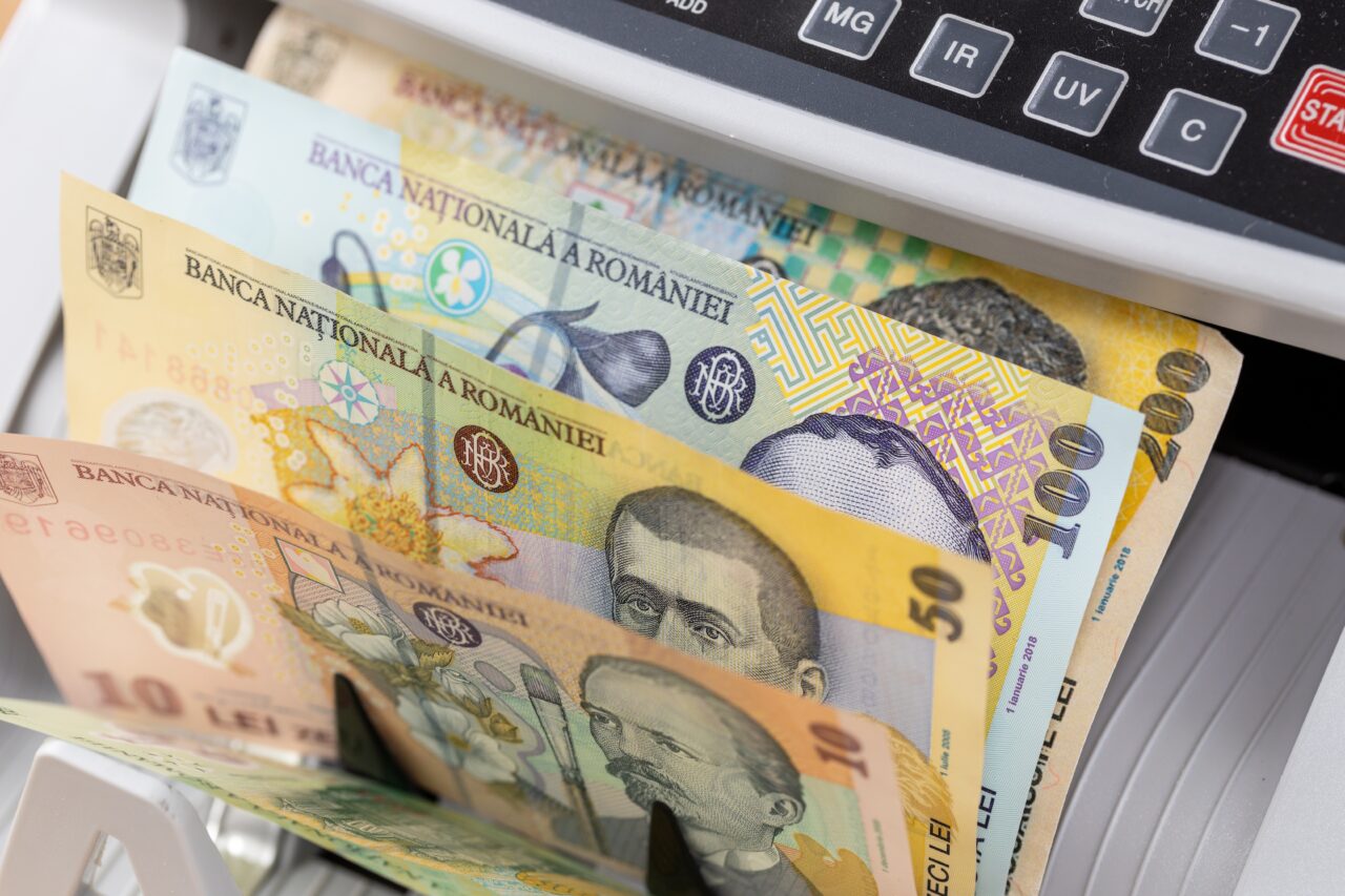 Data exactă când vor fi livrate alocațiile pe card sau prin mandat poștal, în aprilie 2026