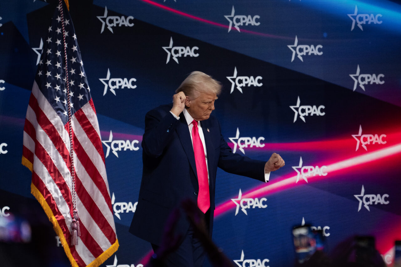 Trump: „Iranienii au fost de acord cu totul, inclusiv cu renunțarea la programul nuclear și cu încetarea sprijinului acordat către Hamas și Hezbollah”