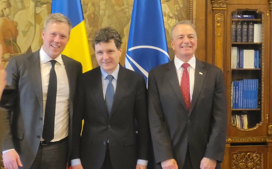 Nicușor Dan, întâlnire cu secretarul Armatei SUA, Dan Driscoll. Ce au discutat cei doi