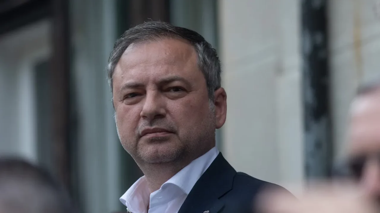 Numărul doi din PNL, Dan Motreanu, consemnează despărțirea de PSD în timpul ședinței de partid. Ce spune liberalul