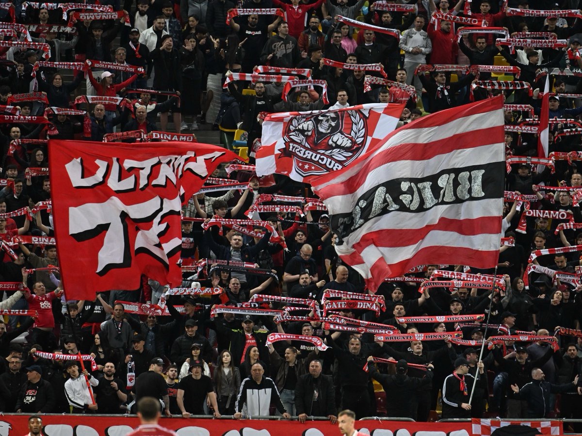 Jandarmii au dat cu spray lacrimogen în tribune la meciul Dinamo-Rapid. Ce s-a întâmplat