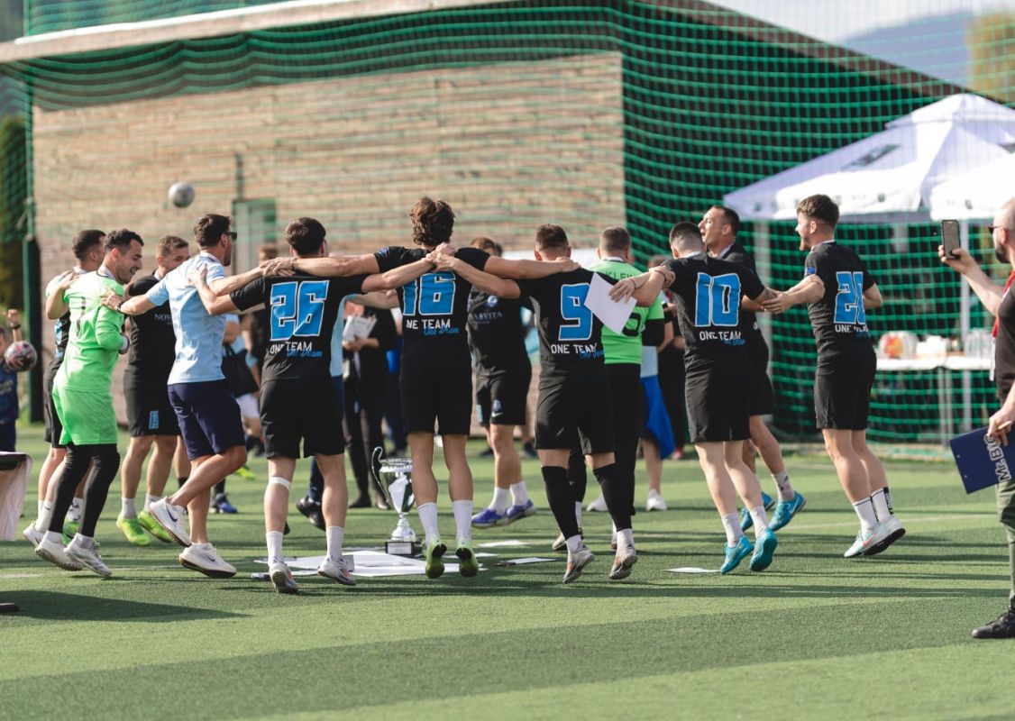 Cel mai tare TURNEU de minifotbal din România. Premii record!