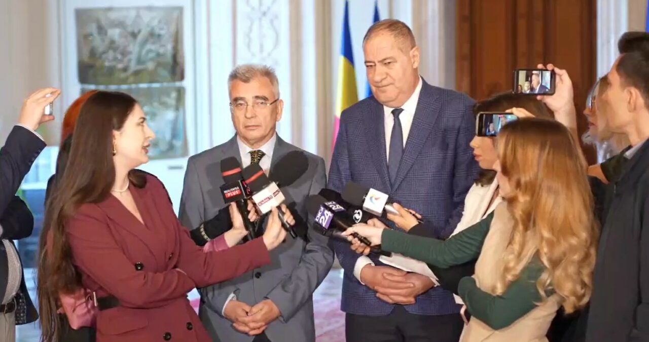 Coordonatorii moțiunii PSD-AUR, Petrișor Peiu și Marian Neacșu, detalii explozive pentru Gândul, despre debarcarea lui Bolojan. Neacșu: „Primul scenariu de lucru ar fi să menținem integral actuala coaliție”/Peiu: Principalul obiectiv al AUR, alegerile anticipate