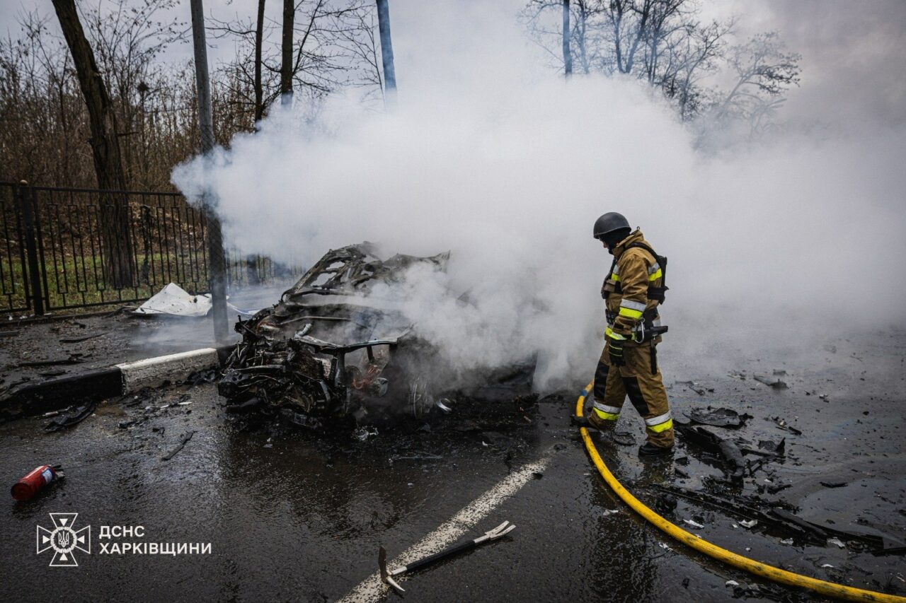 Atac masiv cu drone și rachete asupra Ucrainei. Kievul raportează un mort și mai mulți răniți. Ce regiuni au fost vizate