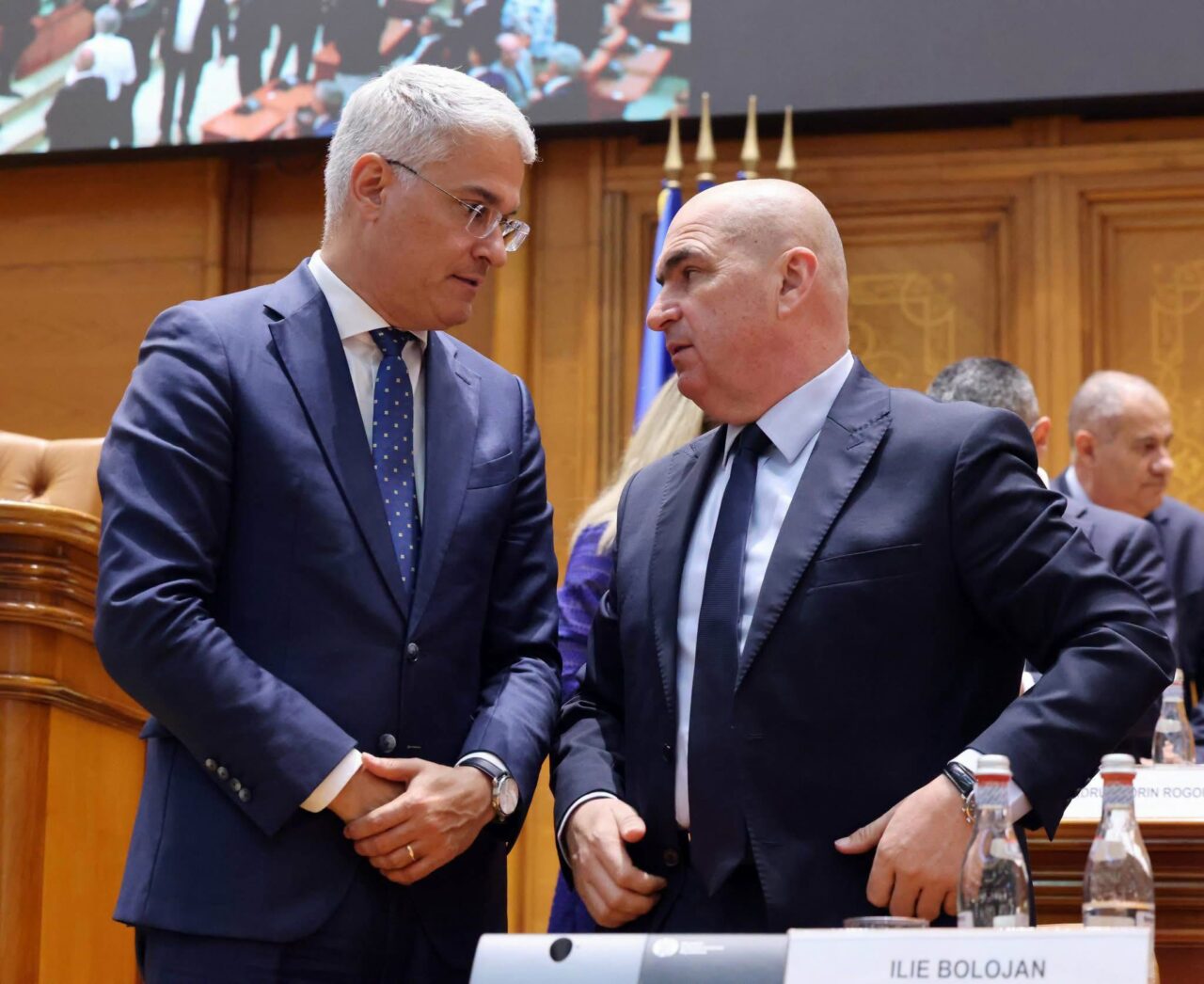 Ministrul Fondurilor Europene, Dragoş Pîslaru, intră cu Bolojan în cămara cu şobolani: „Hai să lăsăm lumina aprinsă!”