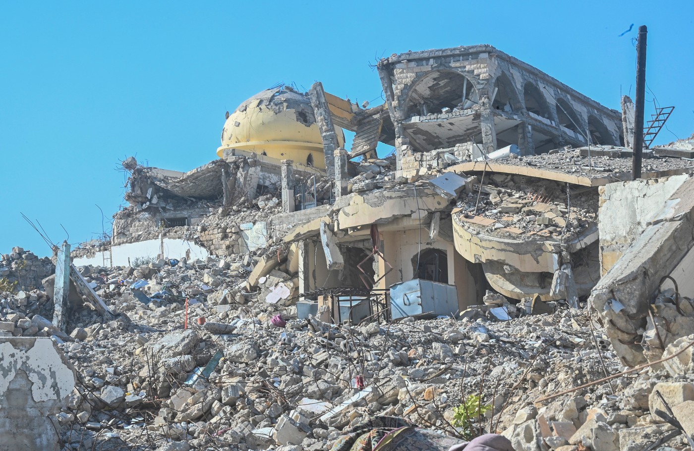 Lăcașurile sfinte ale creștinilor din Liban, lovite de atacurile israeliene. Ce simboluri creștine au fost în raza bombardamentelor. Un loc menționat în Biblie se află pe listă