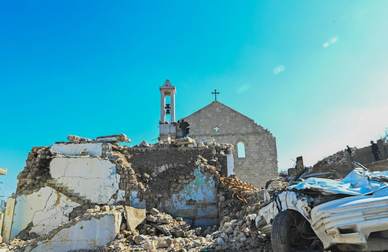 Lăcașurile sfinte ale creștinilor din Liban, lovite de atacurile israeliene. Ce simboluri creștine au fost în raza bombardamentelor. Un loc menționat în Biblie se află pe listă