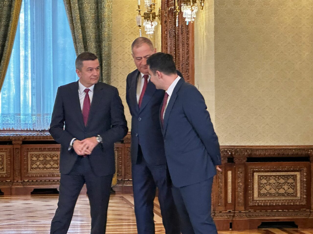 Gândul publică stenograme din ședința conducerii PSD. Grindeanu: Bolojan, care dă lecții de etică, a ieșit la racolat parlamentari