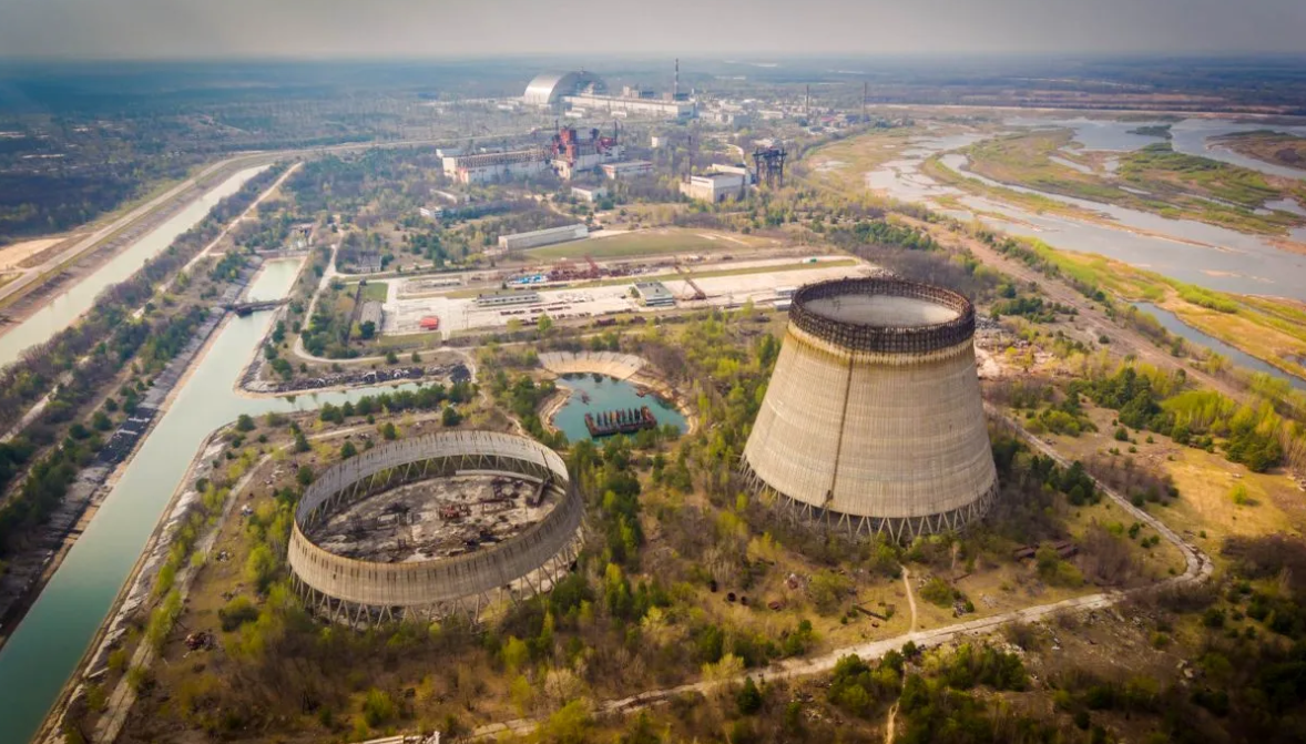 Pericol la Cernobîl. E risc de scurgeri radioactive în cazul prăbușirii sarcofagului