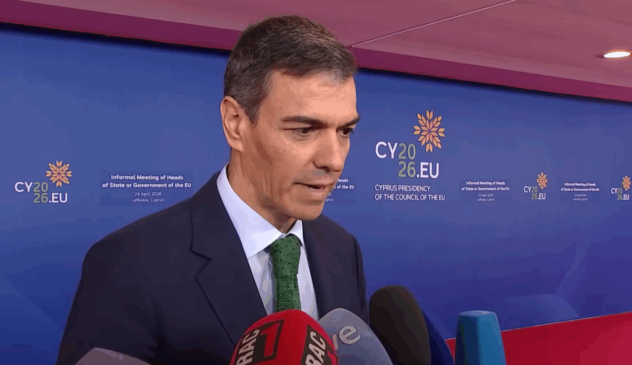 Reacția lui Pedro Sánchez după informațiile că Washingtonul ia în considerare suspendarea Spaniei din NATO. Premierul face primele declarații de la summitul UE din Cipru