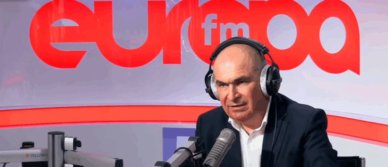 Bolojan lasă să se înțeleagă că miniștrii demisionari ai PSD erau buni, dar îi strica partidul din care făceau parte