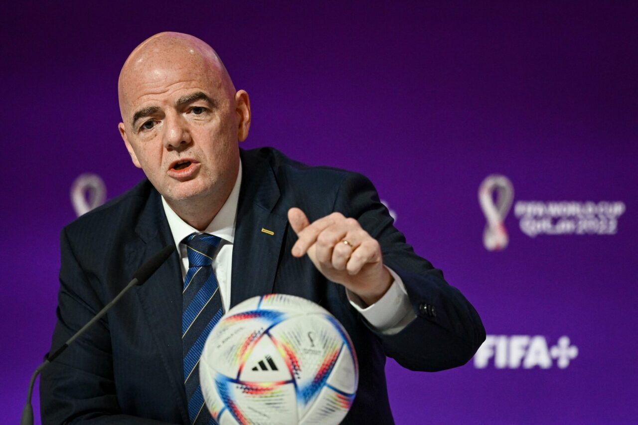 Iranul va fi prezent în SUA la Cupa Mondială, a declarat președintele FIFA. „Sportul ar trebui să fie în afara politicii”