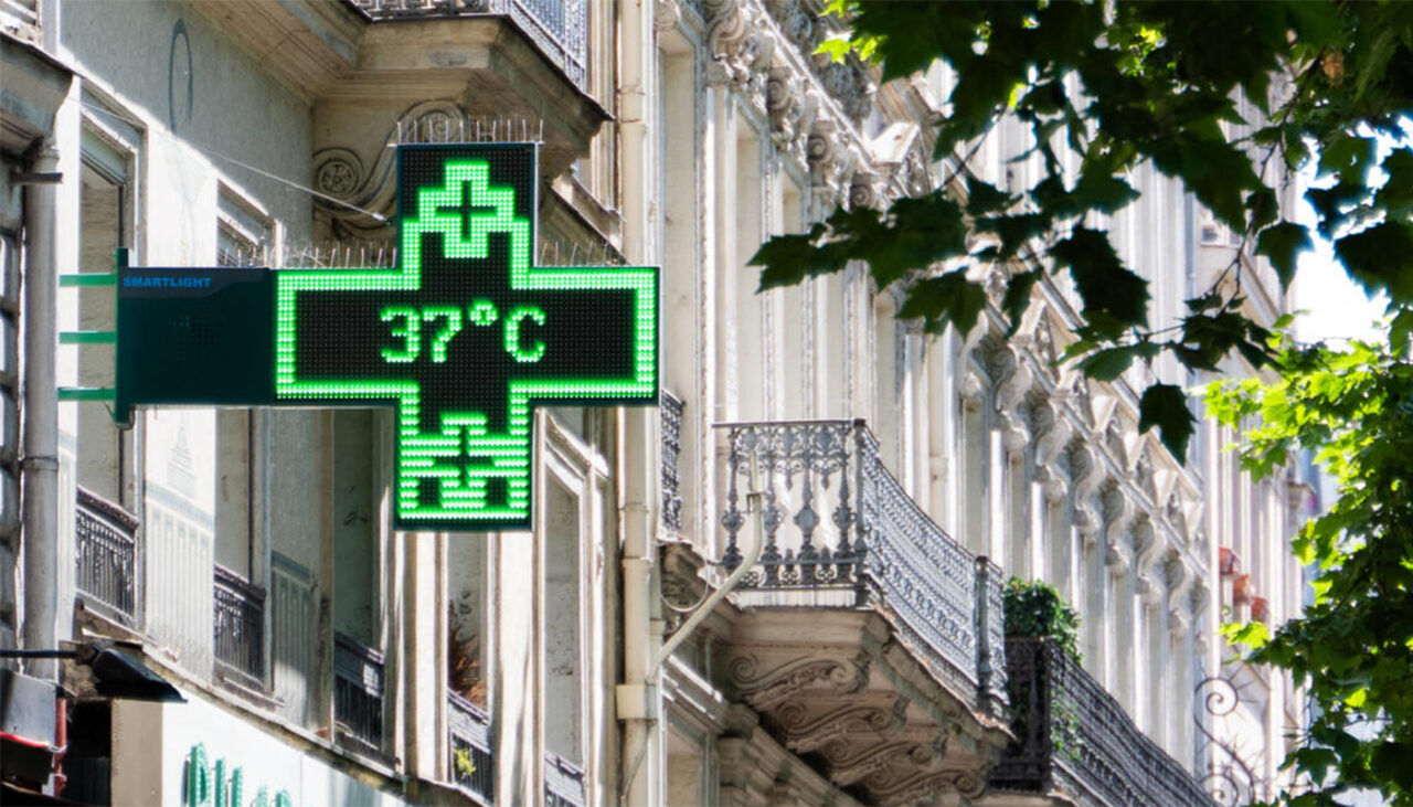 Meteorologii EaseWeather anunță prima zi de caniculă în România. Pe ce dată vin căldurile extreme în București