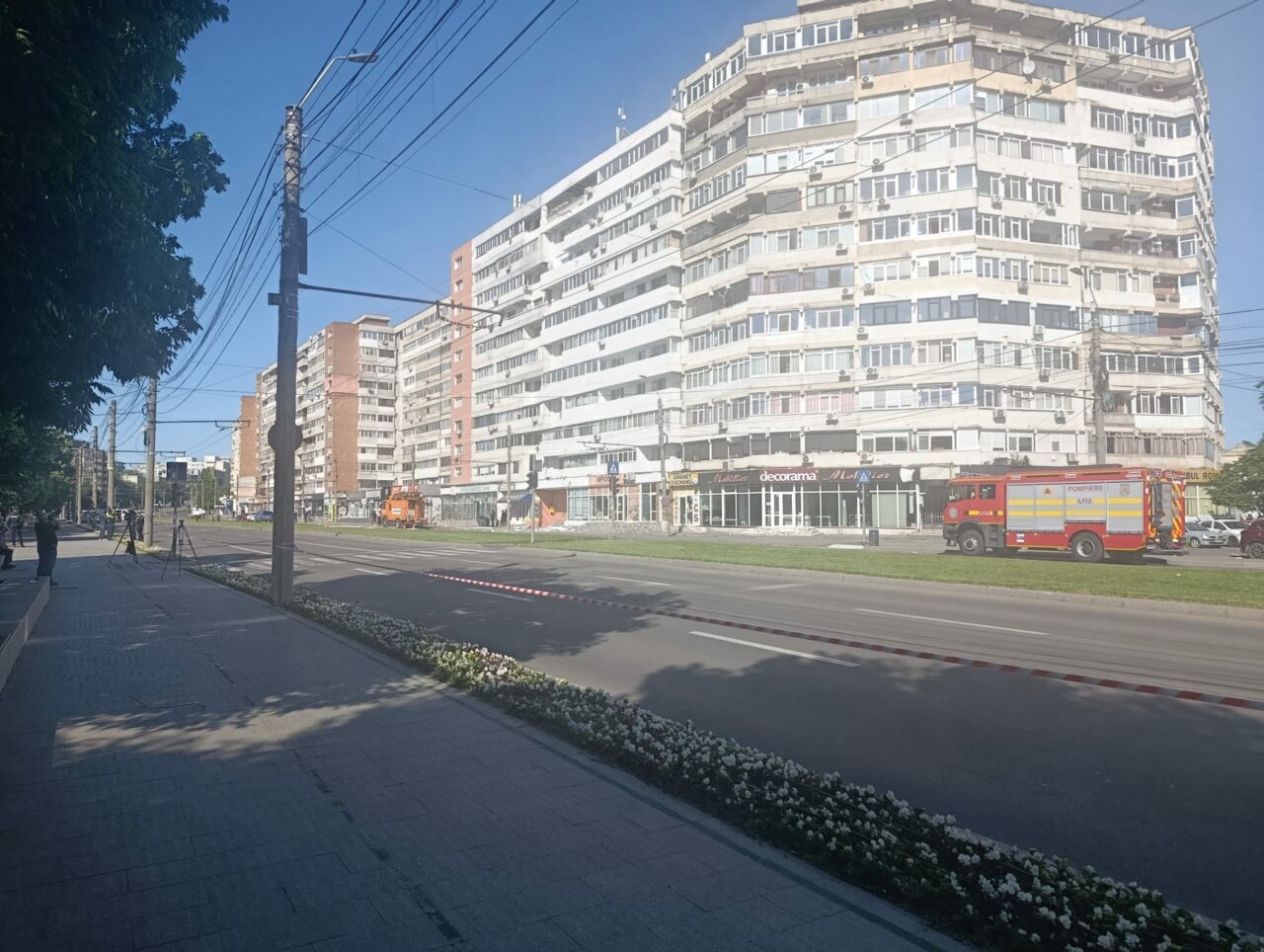 Gălățenii critică intervenția autorităților. „Este o vrăjeală. Cum a făcut acel erou al României să dea cu arme, puteau și aici”