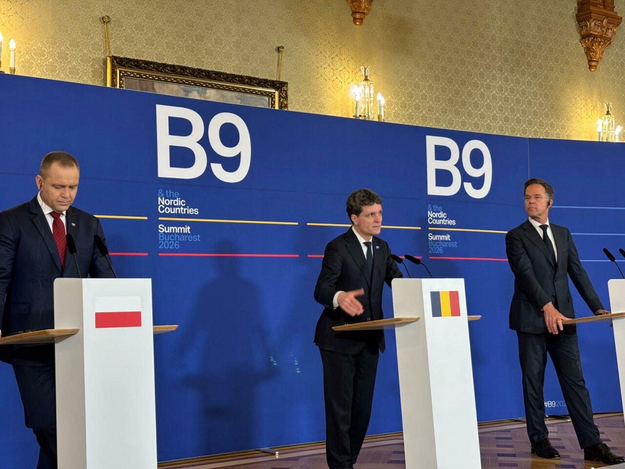 Nicușor Dan, Mark Rutte și Karol Nawrocki, conferință comună după Summitul B9 de la București: „Rusia e o amenințare pentru NATO”