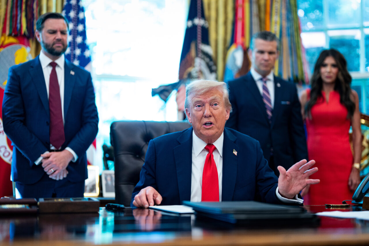 Dezvăluiri controversate despre o posibilă scrisoare secretă lăsată de Trump pentru JD Vance în cazul morții sale: „Dacă mi se întâmplă ceva …”