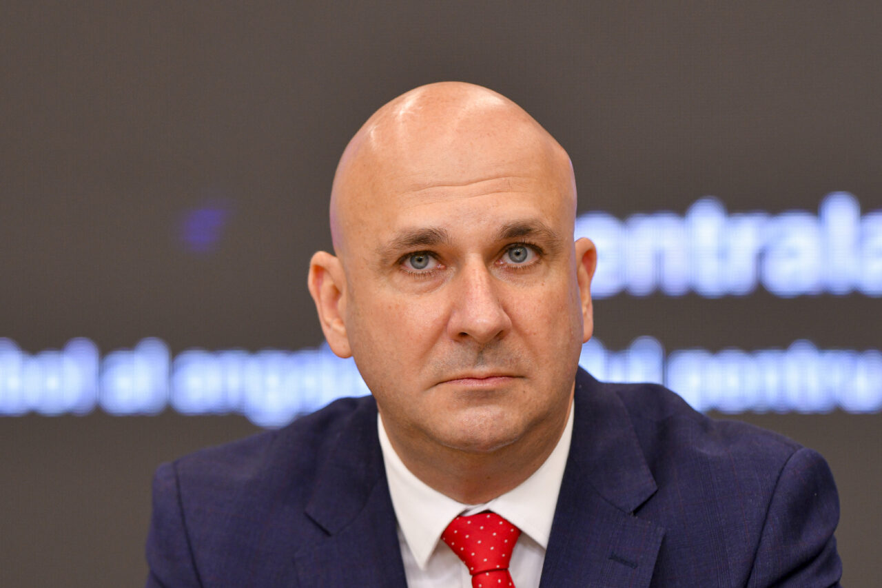 Toate proiectele de dezvoltare pe energie hidro sunt blocate de ONG-uri. Declarația îi aparține șefului Hidroelectrica, care a anunțat că nu mai candidează din cauza presiunilor