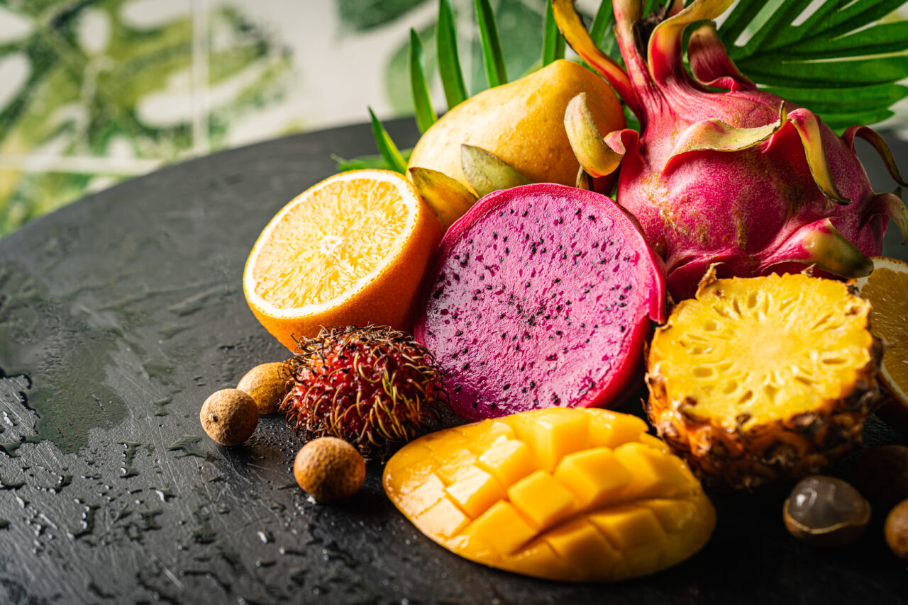 Fructul exotic care luptă împotriva anemiei. Are și de patru ori mai multă vitamina C decât portocalele