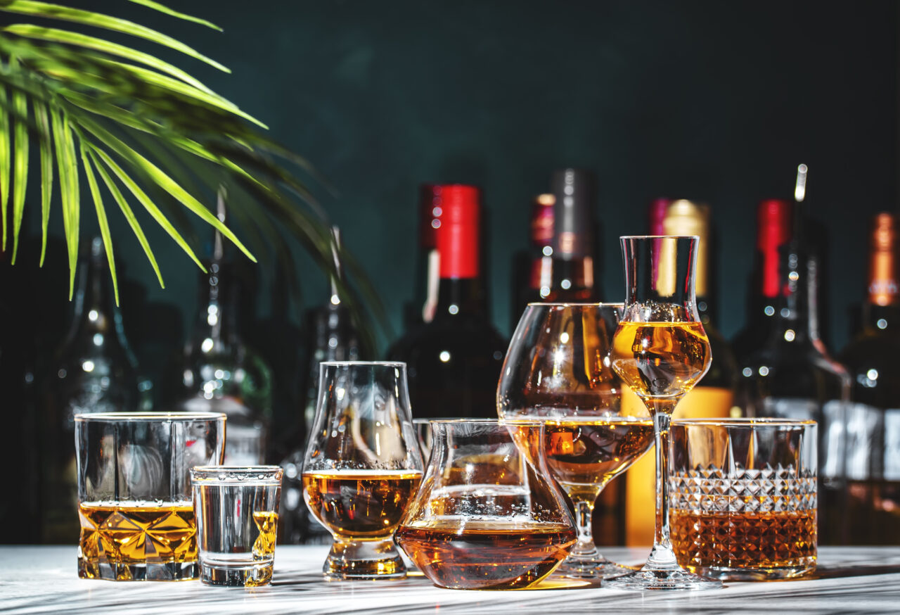 Ce boli produce, de fapt, consumul de alcool