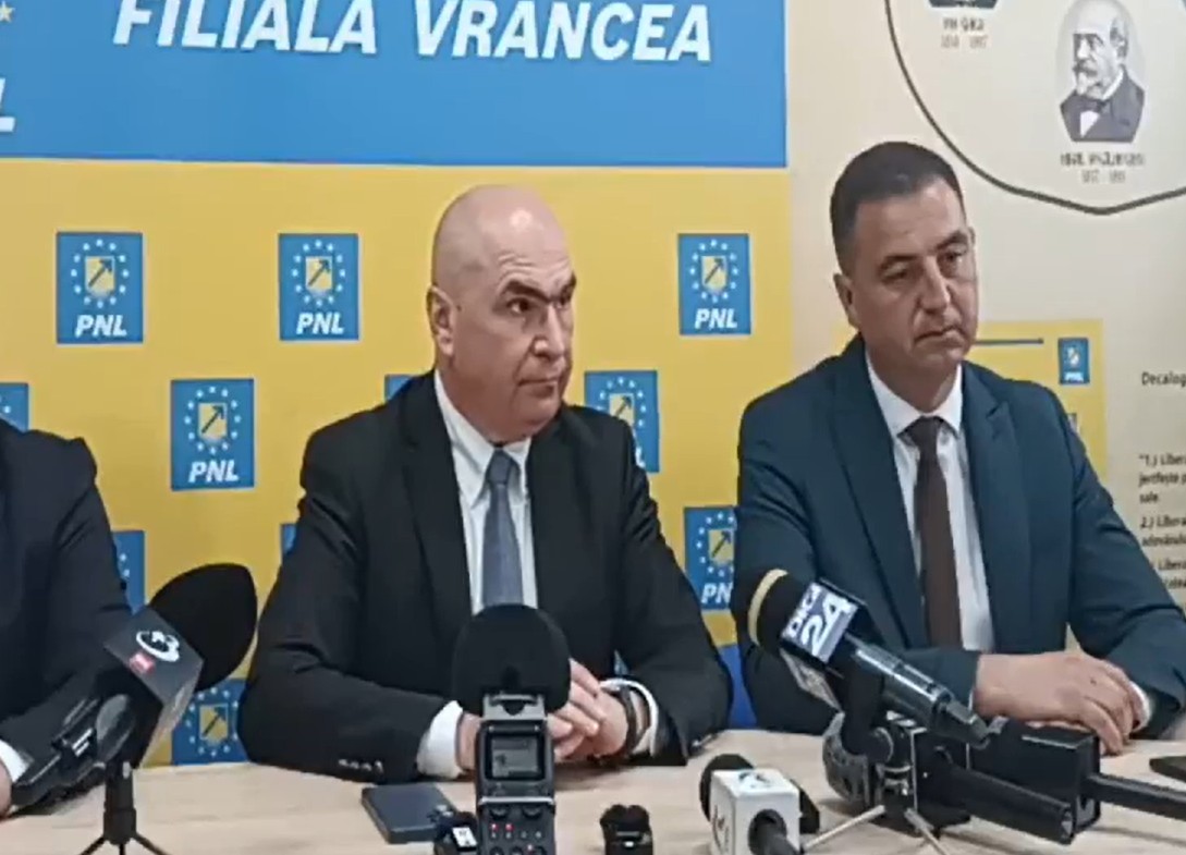 Ilie Bolojan îl acuză pe Nicuşor Dan că tergiveresează numirea unui nou premier: „Va mai invita partidele la o altă rundă”