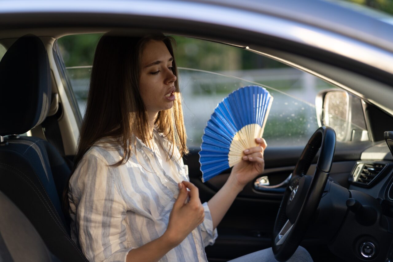 Cum să răcorești mașina pe timp de vară. Cea mai rapidă variantă