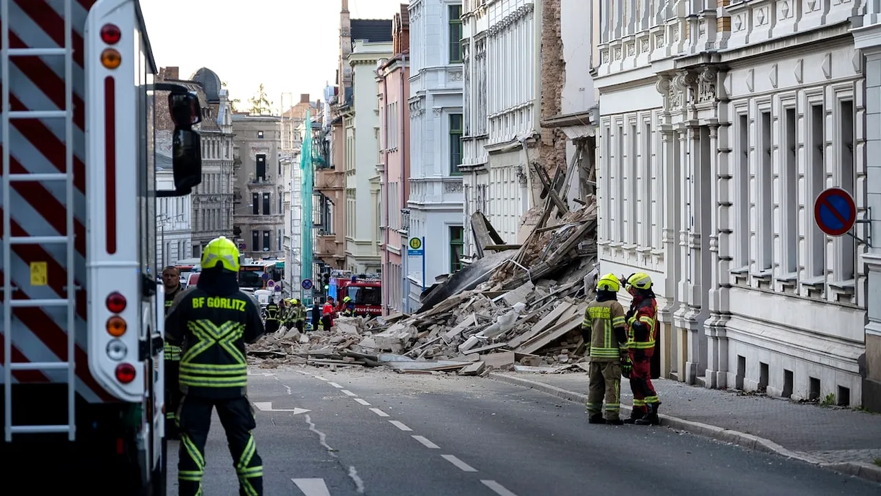 MAE anunţă că „menține legătura cu apropiații celor doi cetățeni români”, daţi dispăruţi în explozia din Germania