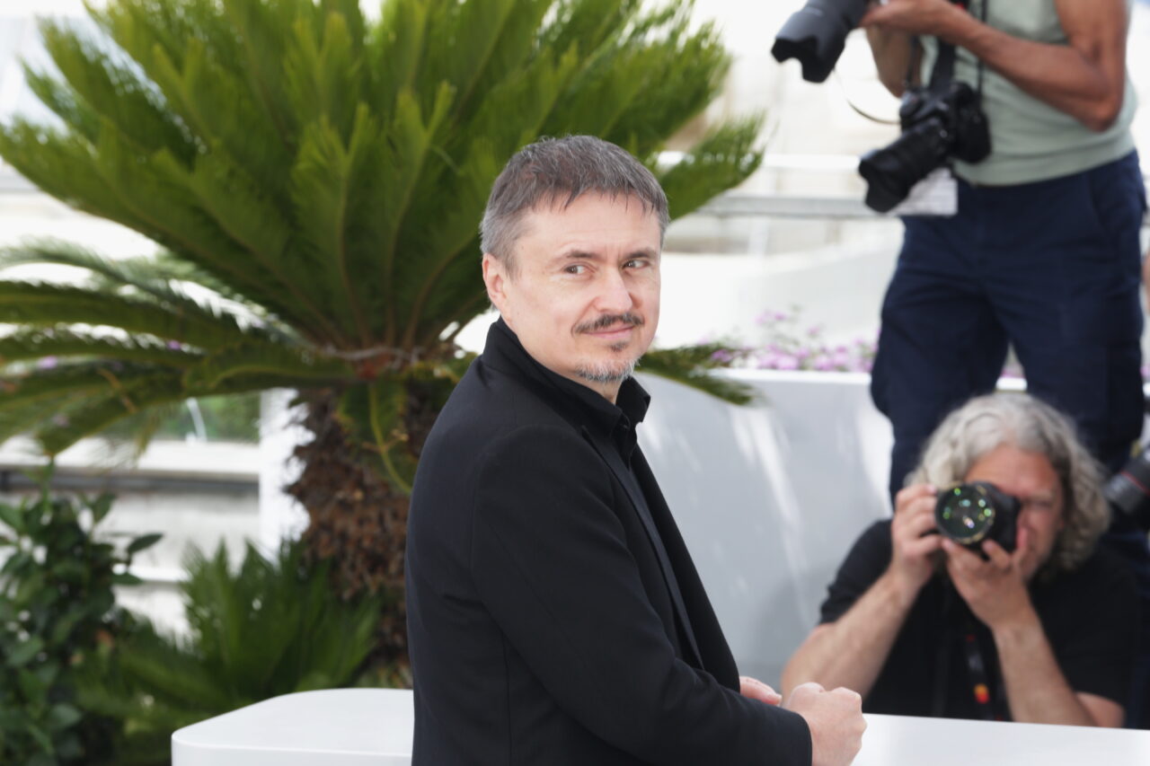 Cristian Mungiu, chemat în judecată de o femeie care îl acuză că o filmează fără voia ei. Detalii uluitoare din proces