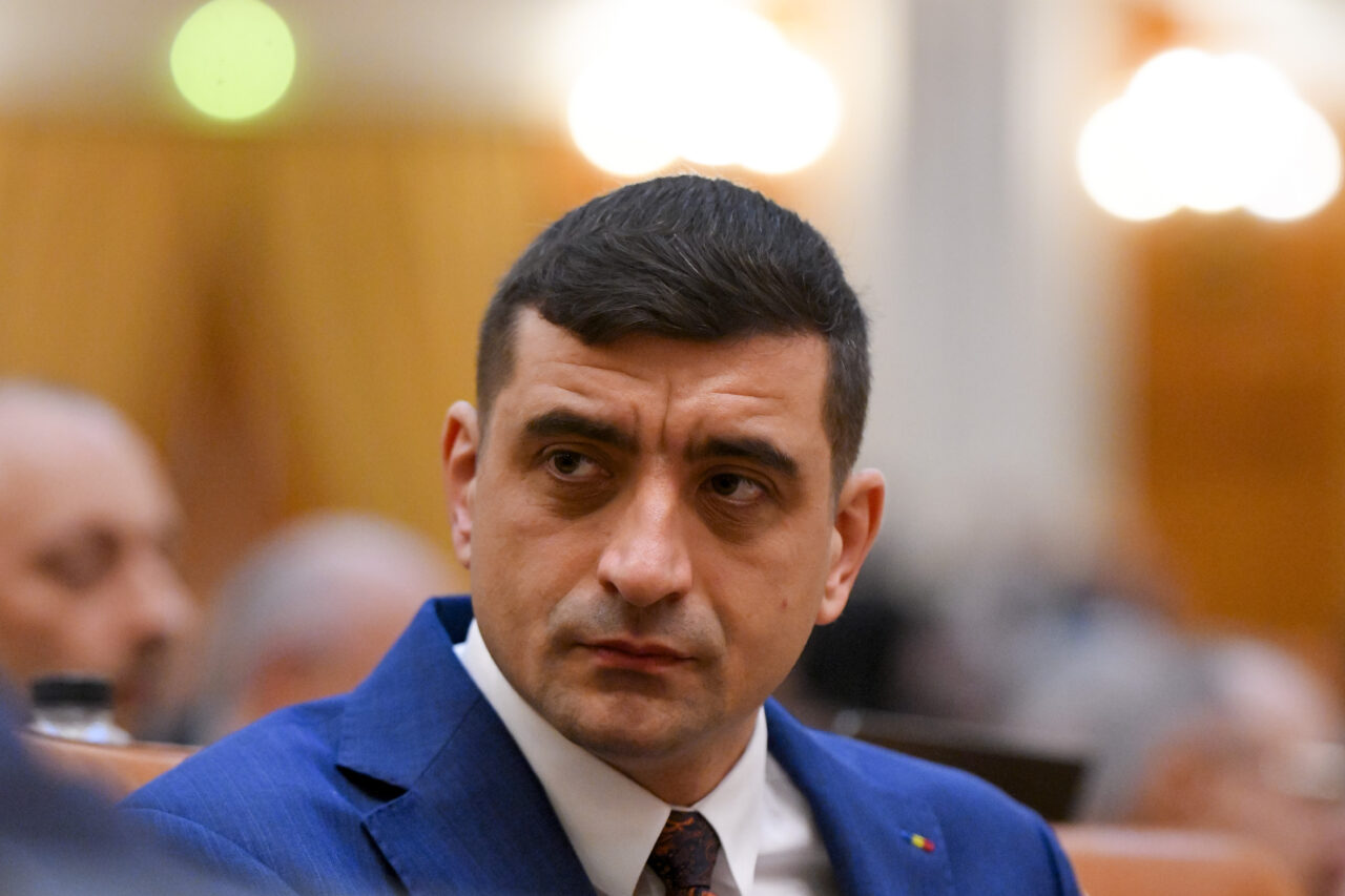 George Simion: Vrem guvernarea, nu oscioare aruncate