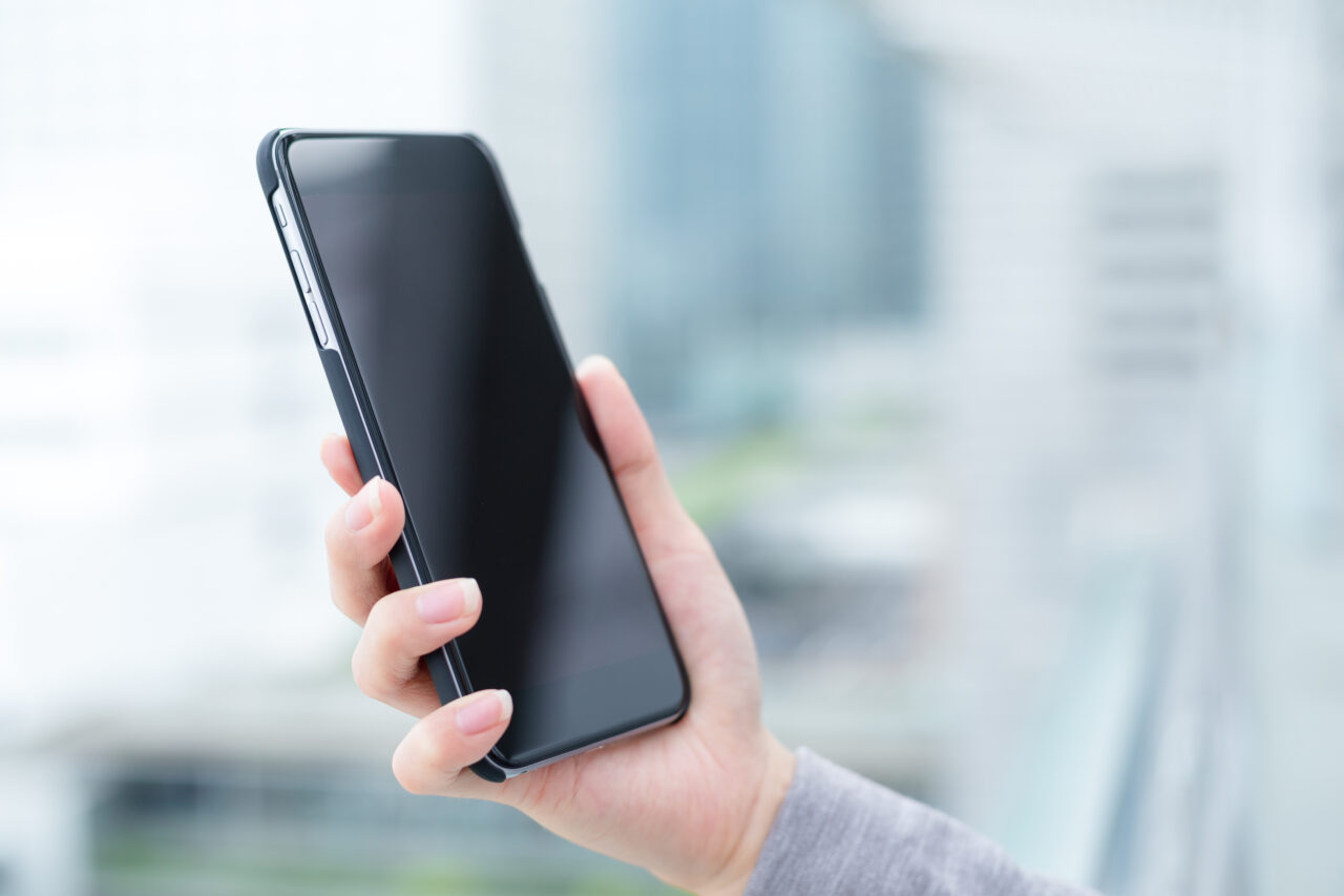 Cum să-ți păstrezi smartphone-ul în stare perfectă ani de zile. Explicațiile unui expert în tehnologie