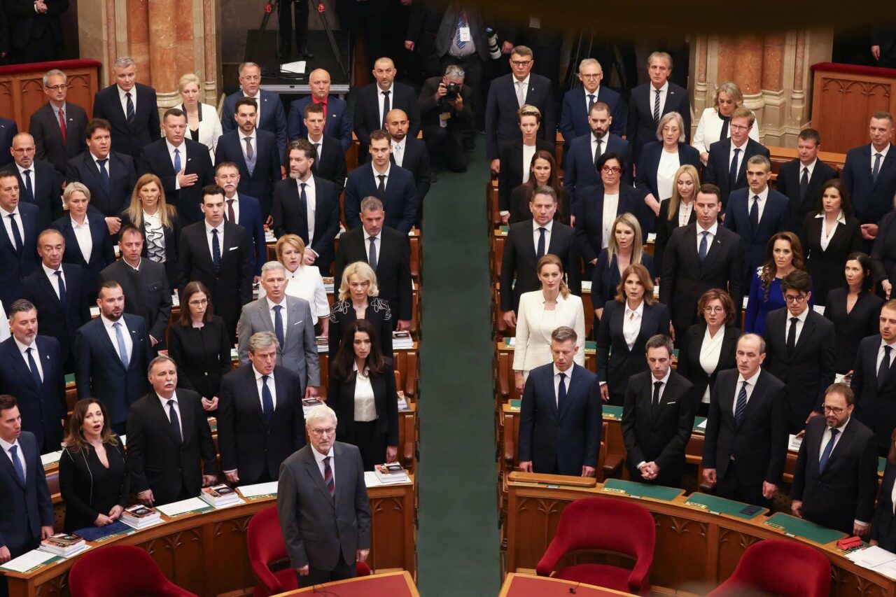 Ungaria are un nou Parlament. Viktor Orban își încheie oficial mandatul de 16 ani la conducerea statului