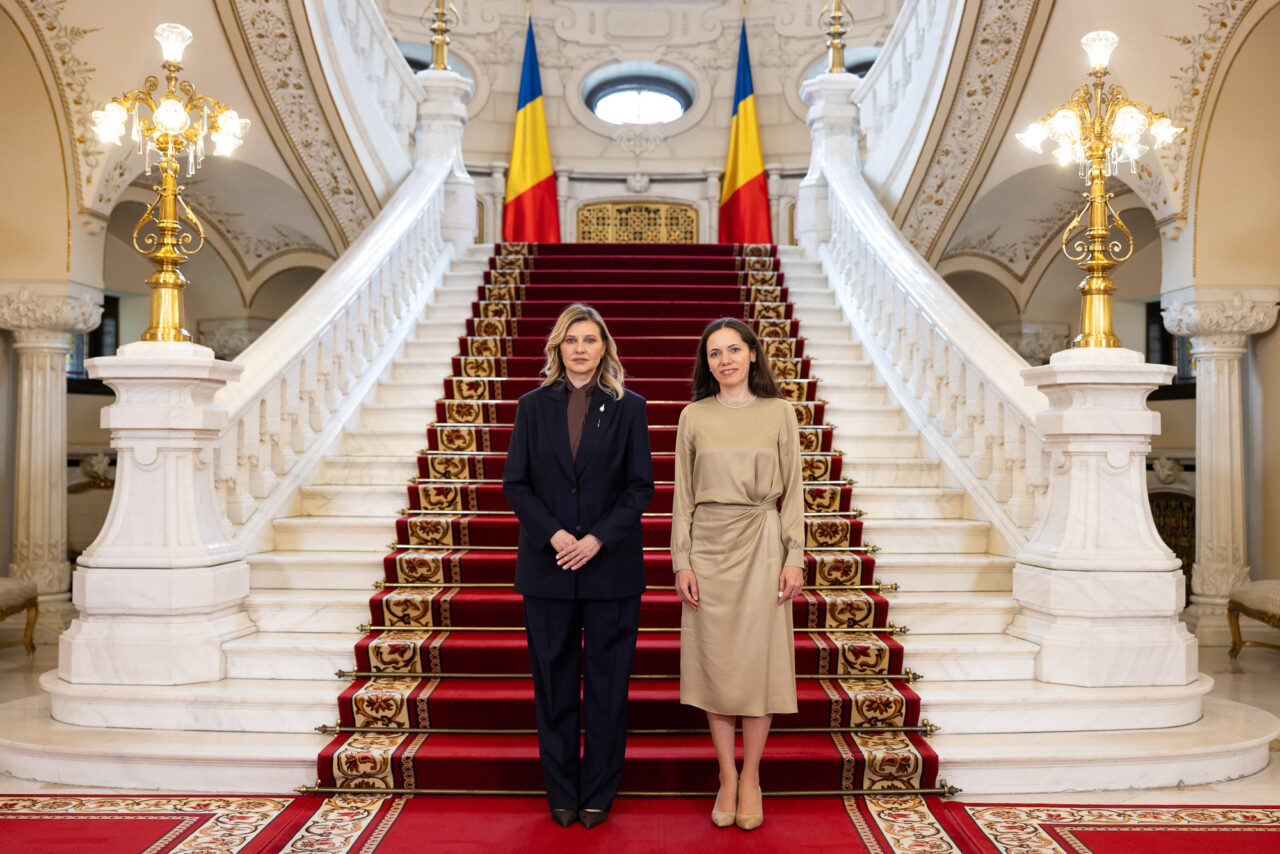 Partenera de viață a președintelui Nicușor Dan, invitată la Kiev de soția lui Zelenski : „Suntem recunoscători României şi oamenilor ei”