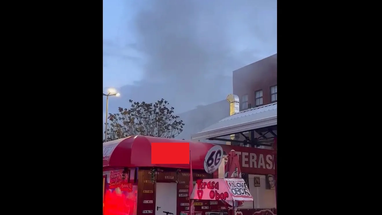 Incendiu la Piața Obor: pompierii intervin rapid