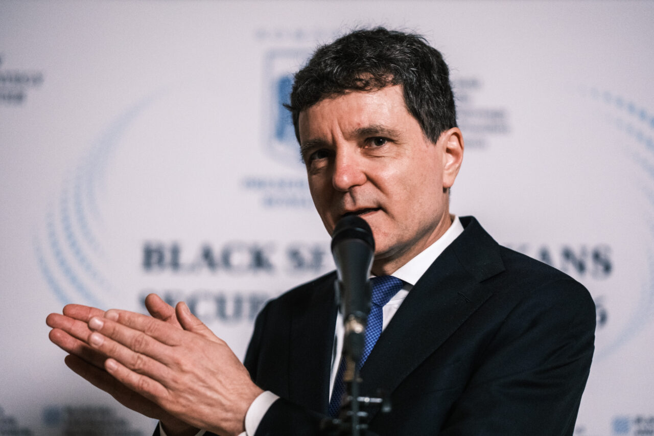 Nicușor Dan, răspuns la cea mai arzătoare întrebare a momentului: „România trebuie să aleagă între Europa și America?”