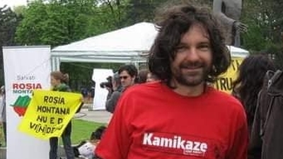 Nicușor Dan pune frână în transparentizarea ONG-urilor. Incită organizațiile să reacționeze și să meargă în Parlament la dezbateri