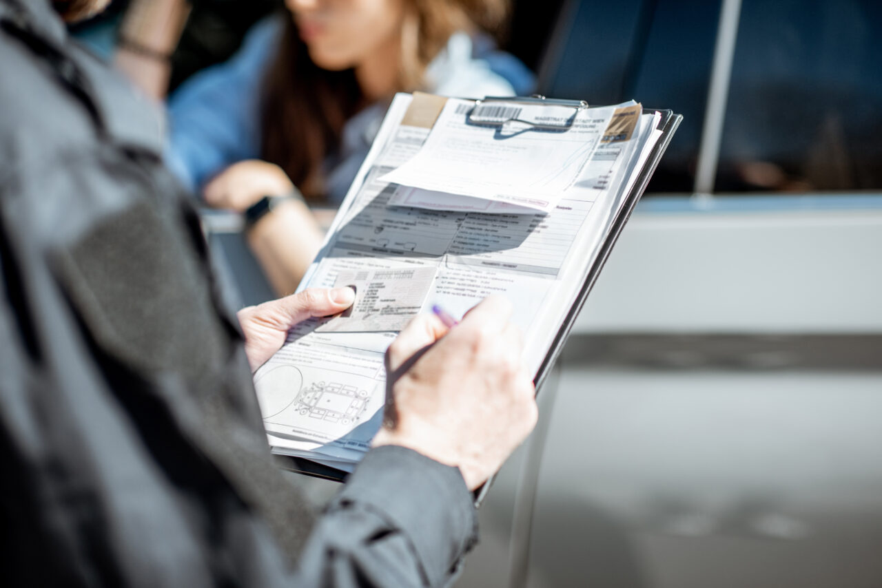 Alertă pentru șoferi: Site-uri false care vând roviniete online, depistate de CNAIR
