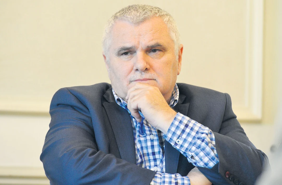 Ștefan Mitroi, scriitorul născut în noaptea de Înviere, în satul lui Noica. „N-am apucat să arestez decât un singur om: pe mine însumi“