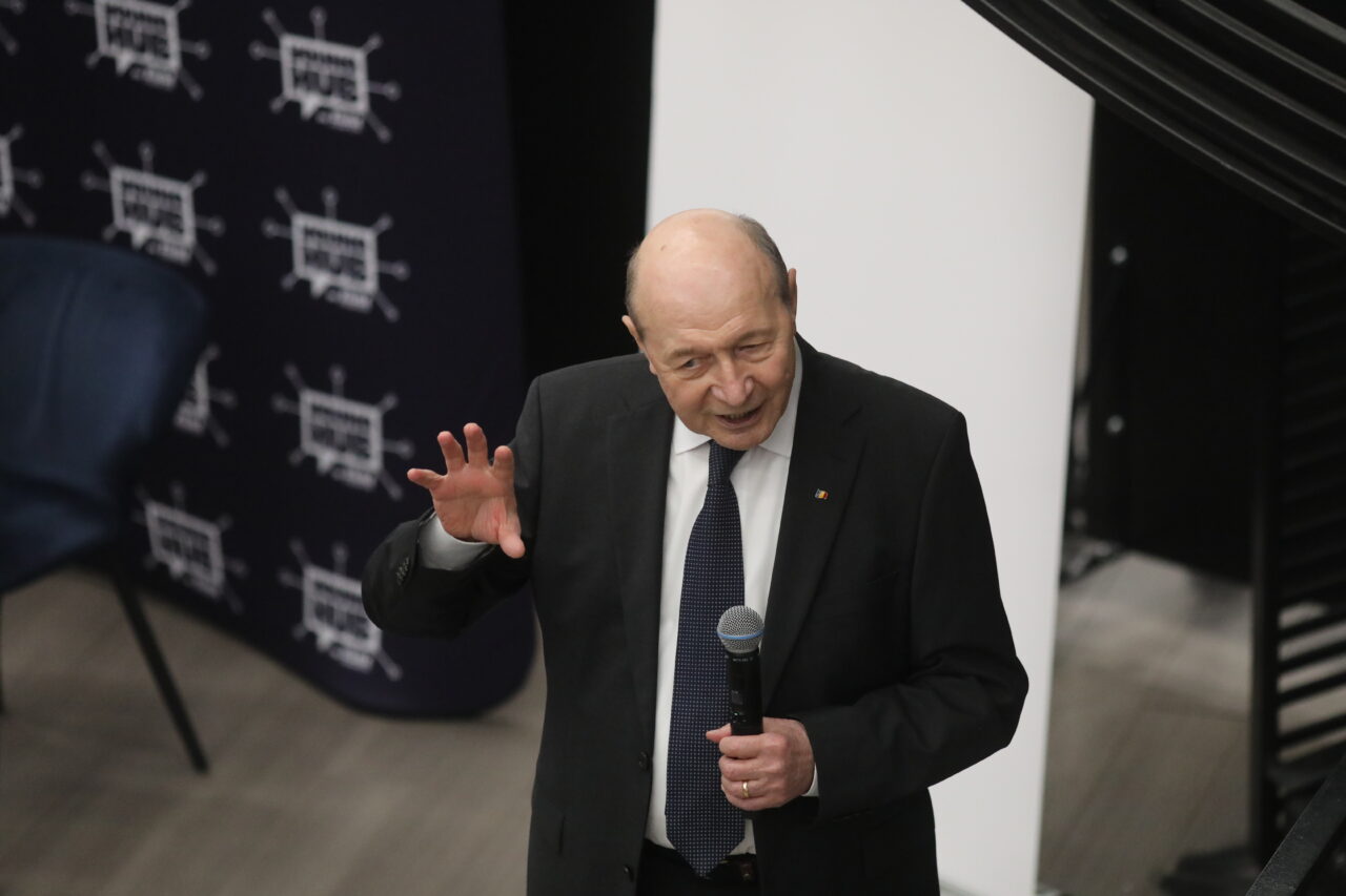 Sfatul lui Traian Băsescu pentru tineri: „Să nu vă duceți în politică până când nu ați învățat o meserie”