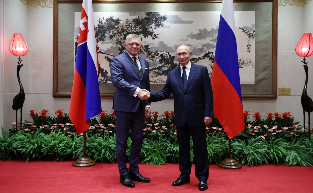 Mesaj pentru Putin. Premierul Slovaciei Robert Fico merge la Moscova după discuțiile cu Zelenski