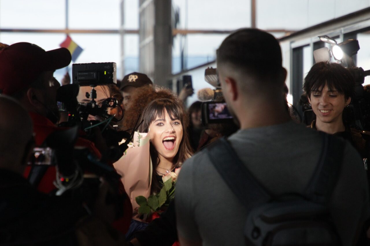 Alexandra Căpitănescu a revenit în România după performanța istorică de la Eurovision 2026: ”Suntem câștigătorii inimilor”