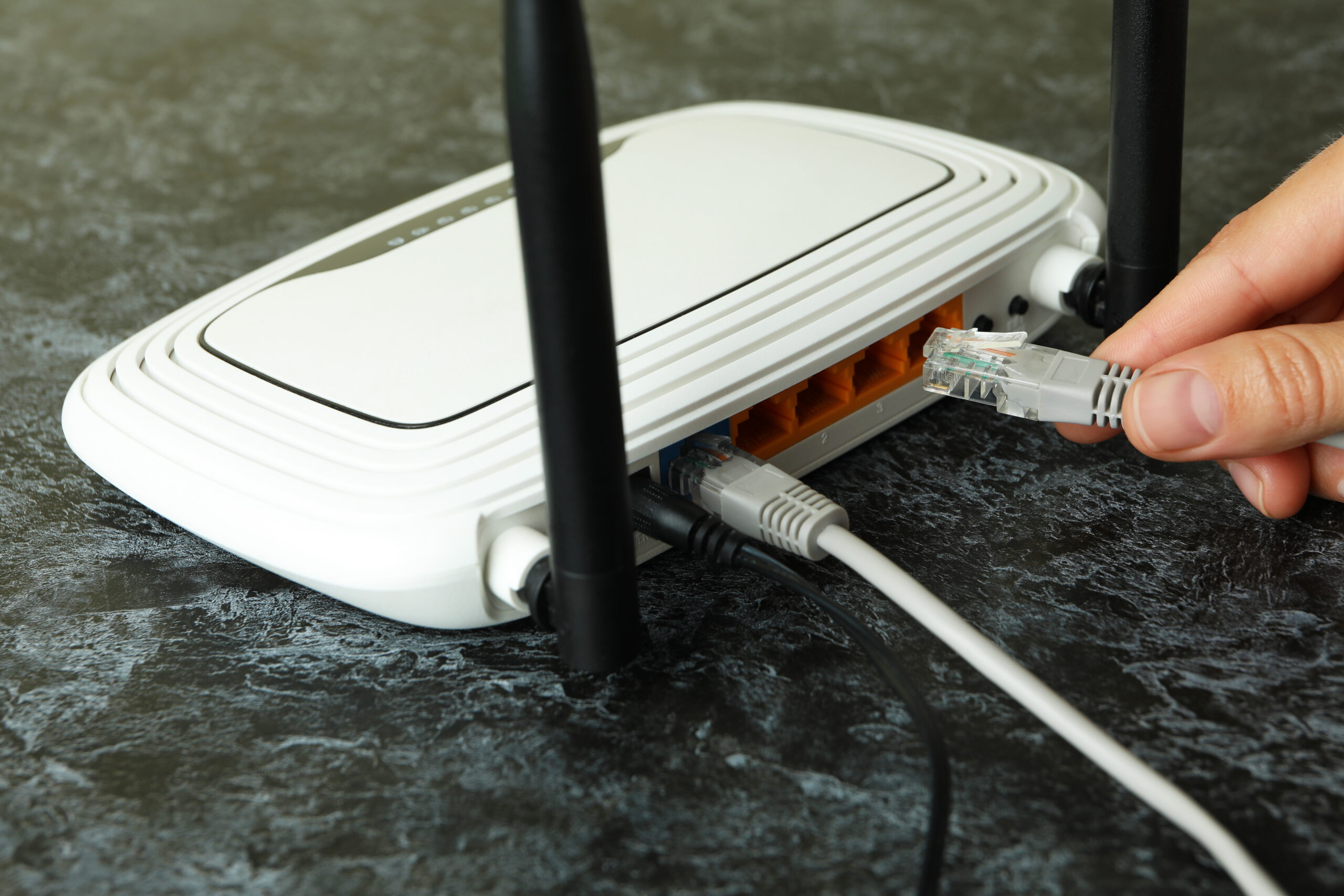 Butonul WPS de pe router: utilitate și riscuri
