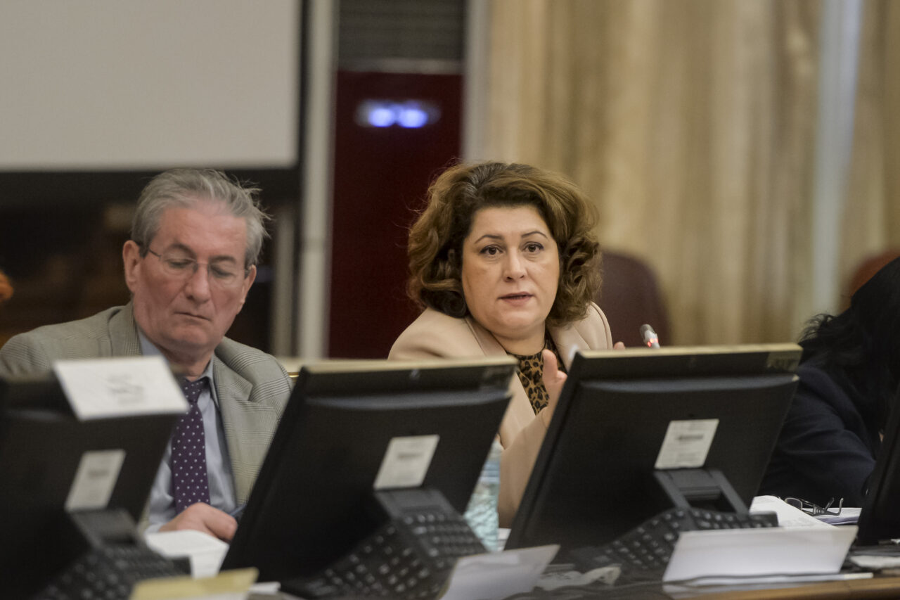 Unul dintre oamenii cheie de la Ministerul Finanțelor părăsește postul de secretar de stat după 35 de ani