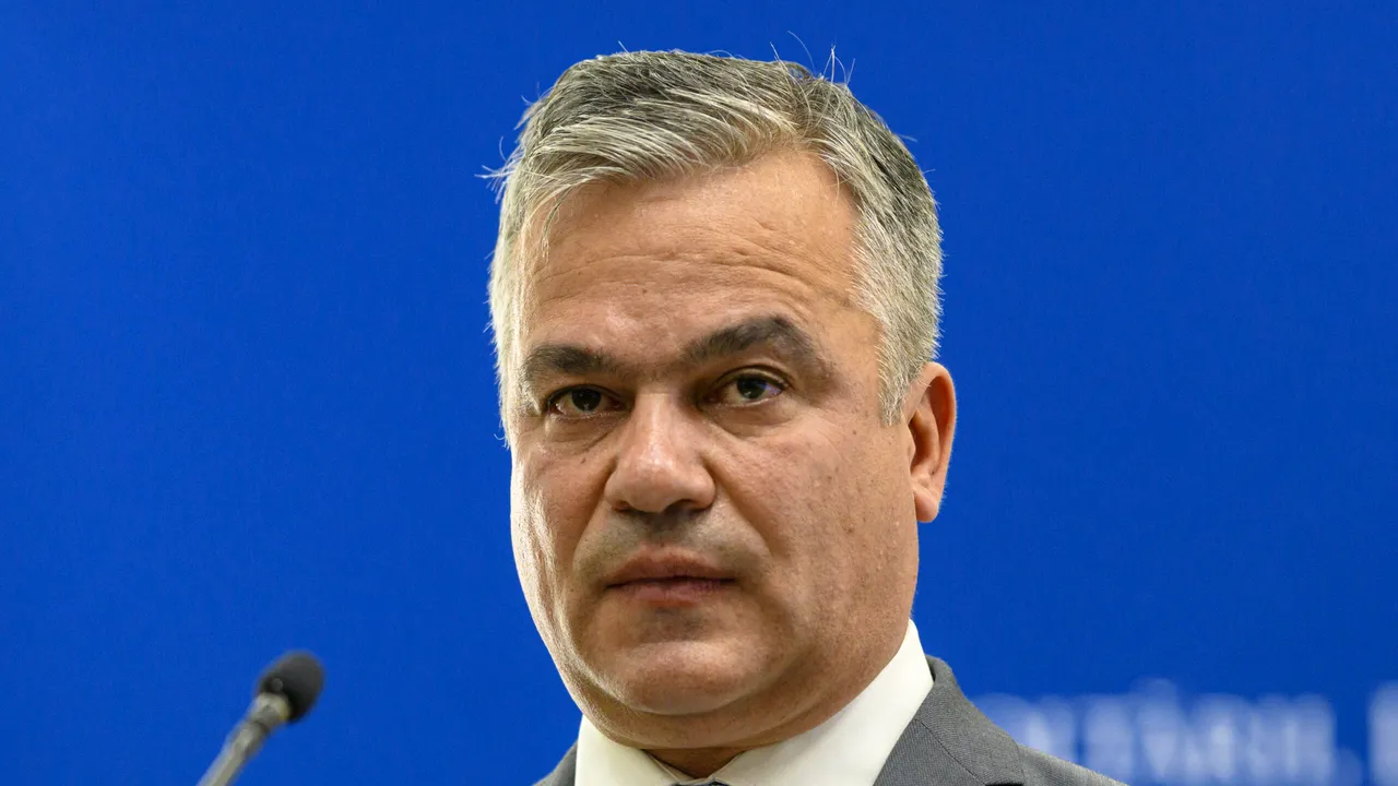 Adrian Veștea: „Până la sfârșitul săptămânii vom avea un Guvern. Nu voi uza de termenul de 10 zile prevăzut de Constituție”