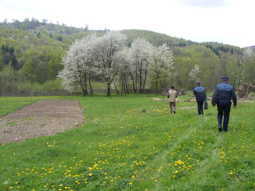 Un prunc de doar doi ani din Gorj s-a înecat în Râ