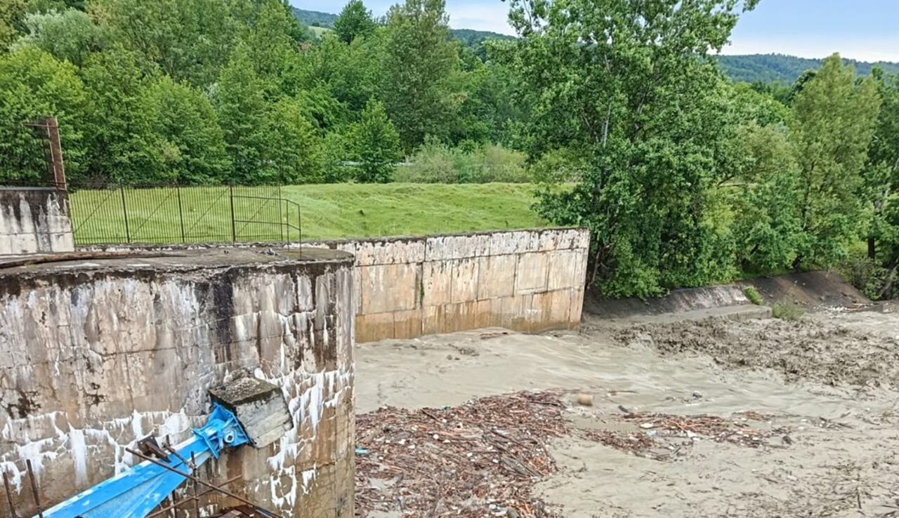 Noi probleme în alimentarea cu apă din Prahova. Ce transmit autoritățile