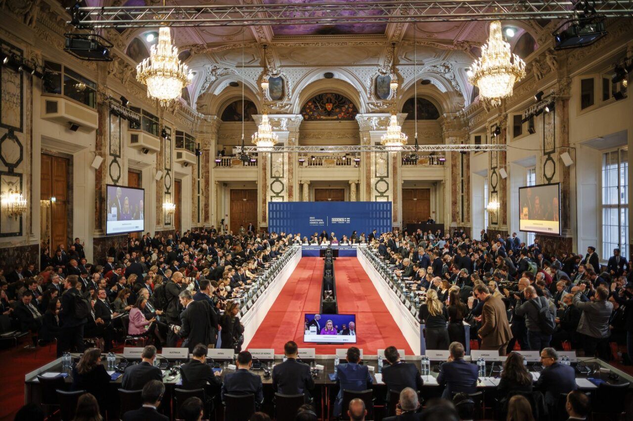 Reuniune specială la nivelul OSCE ca urmare a incidentului cu drona rusă care s-a prăbușit pe un bloc din Galați