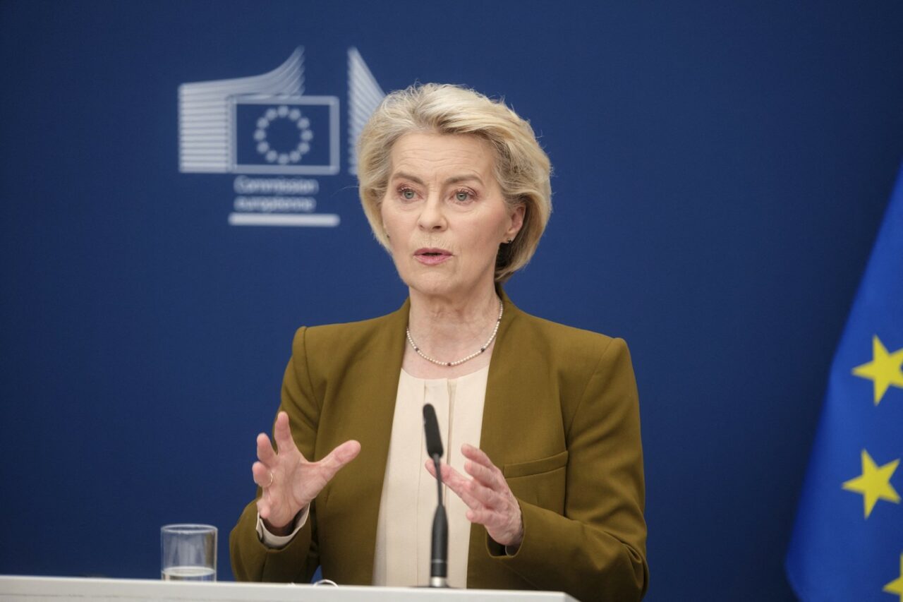 Uniunea Europeană deschide oficial primele negocieri de aderare pentru Ucraina și Republica Moldova